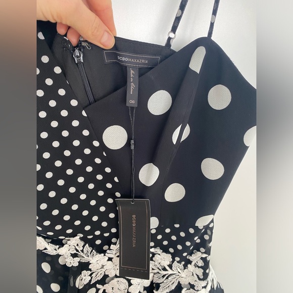 REVOLVE BCBG maxAzria Dress mini Sz 6 Black and white - Picture 3 of 8